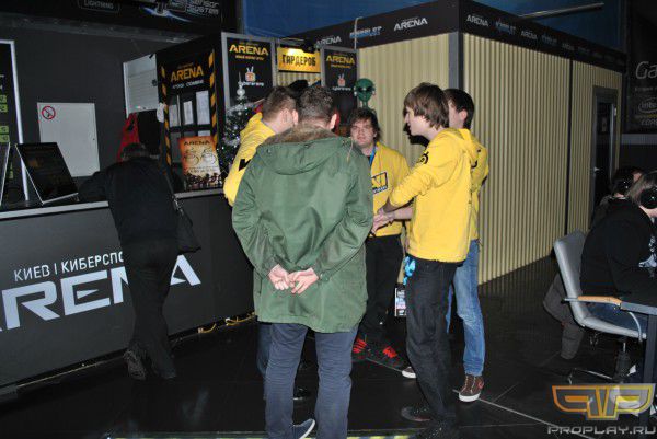 Na`Vi перед игрой с DTS