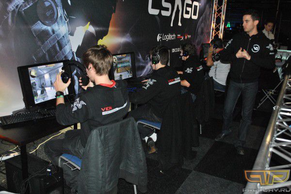 VeryGames готовятся к четвертьфинальному матчу