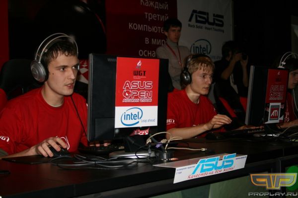 Против Раш3Д Ксенитрон играет без мышки